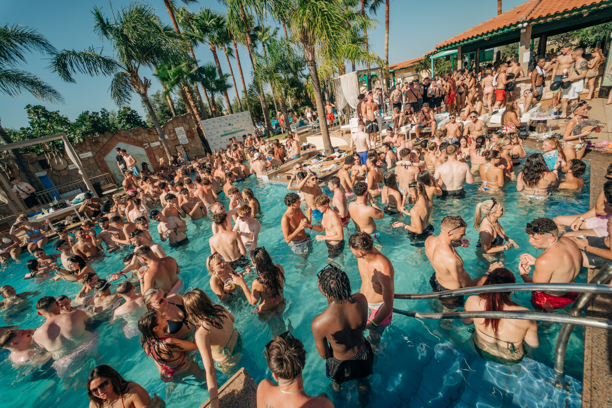 oasis pool party malia