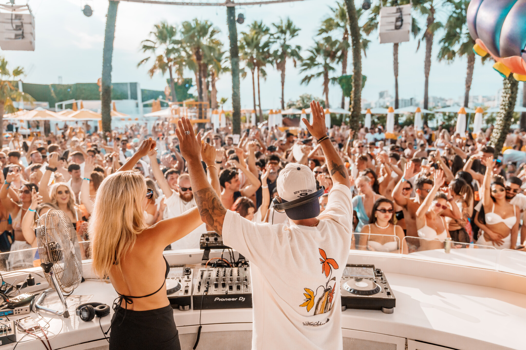 O Beach Ibiza House in Paradise Event