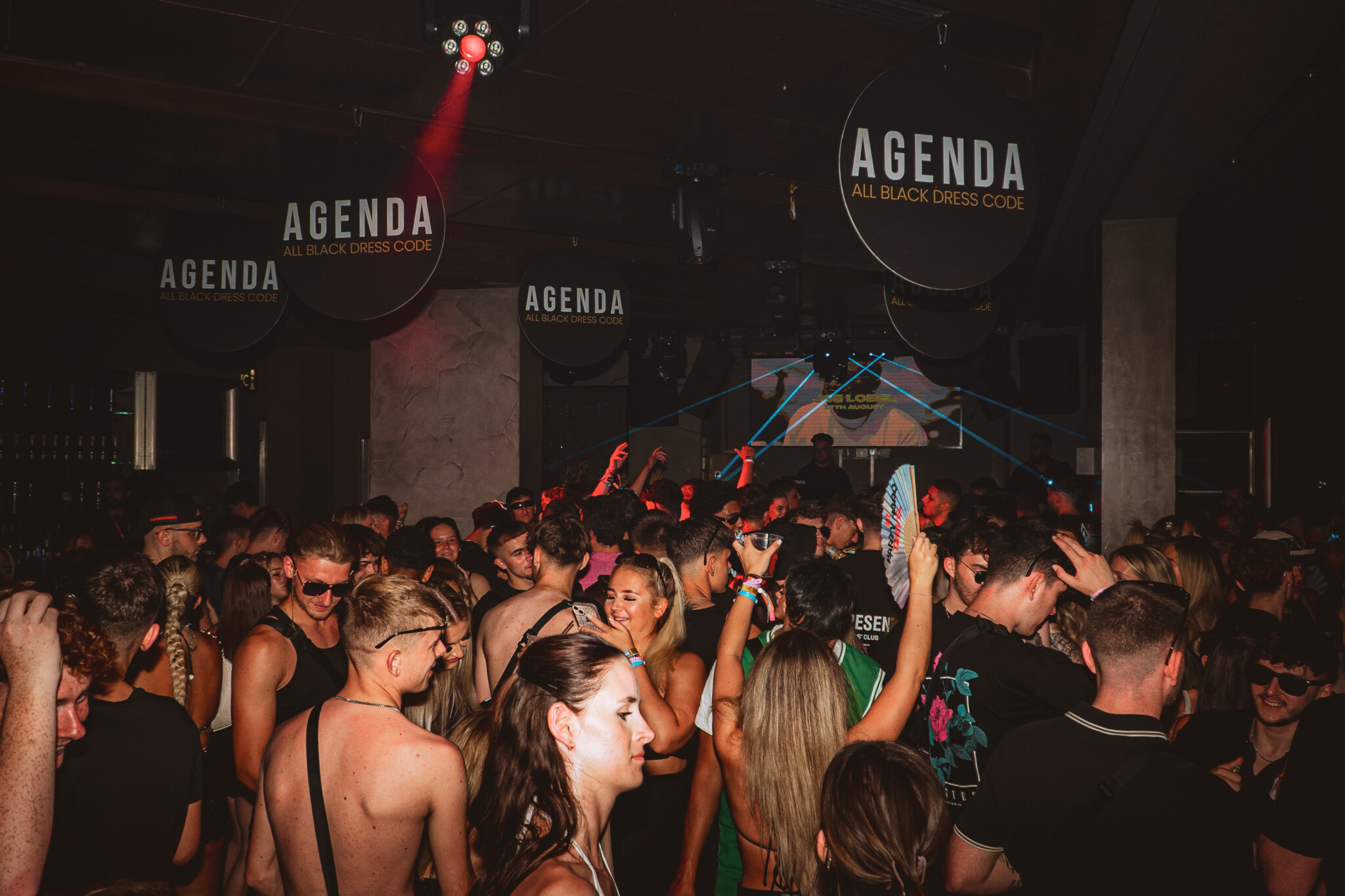 AGENDA ALL BLACK DRESS CODE ZANTE