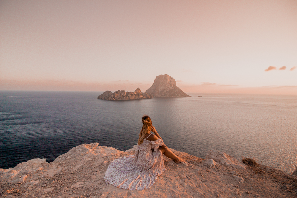 Sunset-Ibiza-Es-Vedra