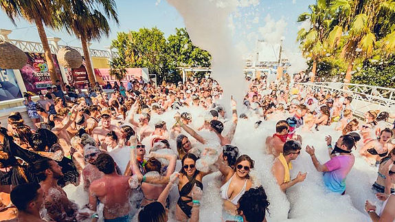 kavos foam party