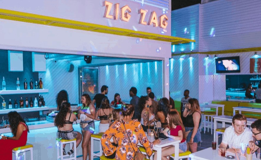 Zig Zag Club Malia