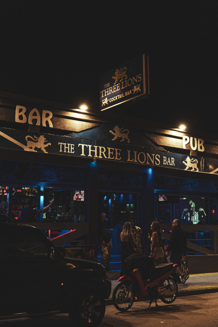 Three Lions Bar in Zante